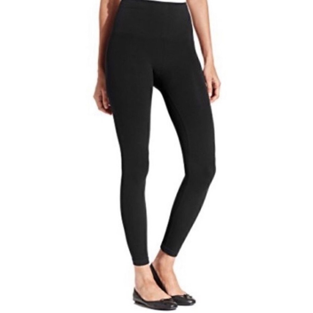 NWT STAR BY SPANX TOUT & ABOUT BLACKDROP BLACK LEGGINGS SIZE MEDIUM